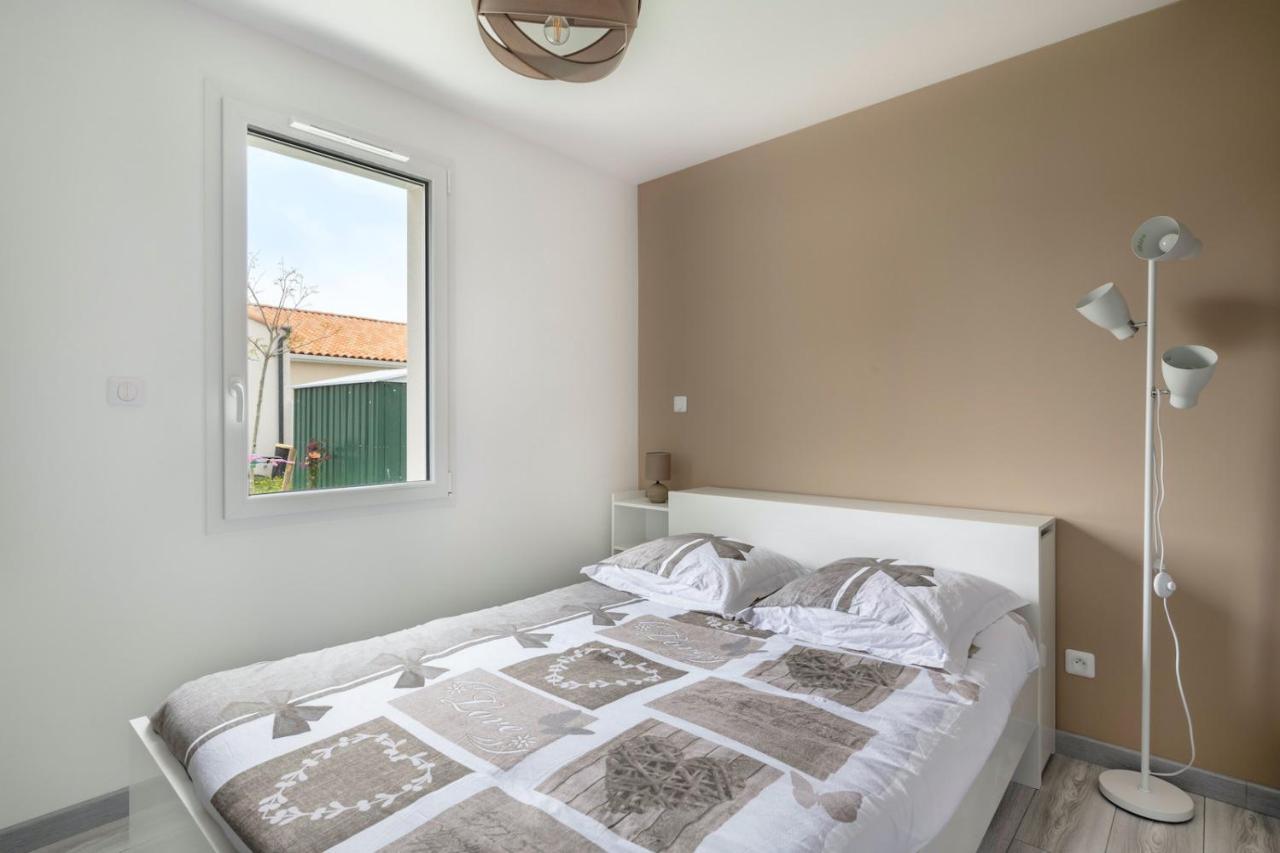 Maison Moderne Pour 7 Personnes A Saint-Michel-Chef-Chef Exteriör bild