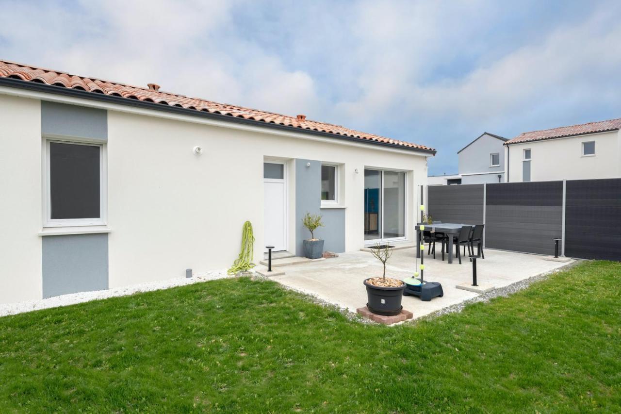 Maison Moderne Pour 7 Personnes A Saint-Michel-Chef-Chef Exteriör bild